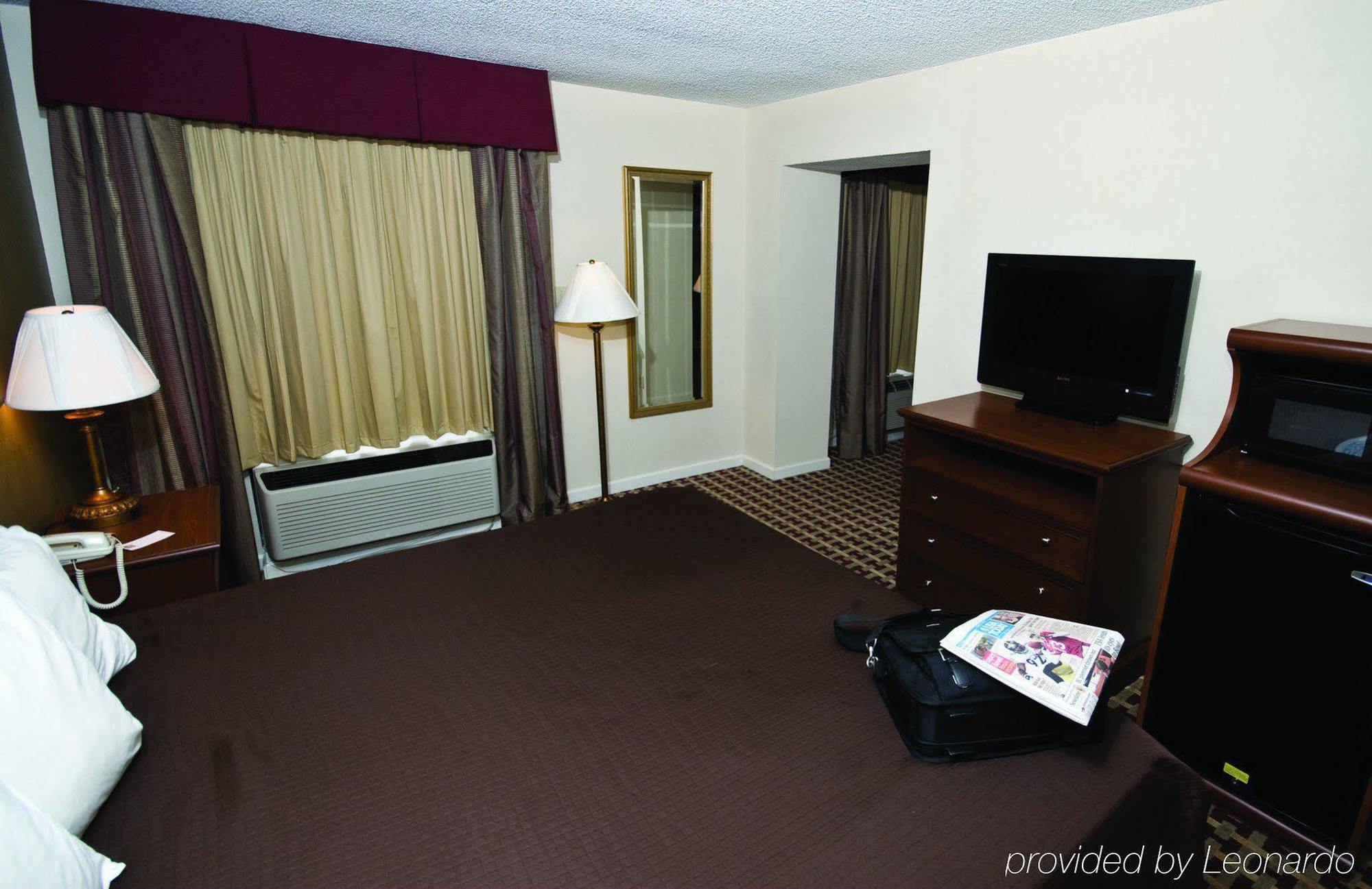 Surestay Plus Hotel By Best Western Jackson Szoba fotó